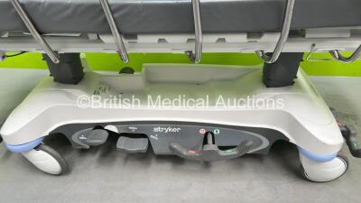 Stryker 1105 Prime Series Hydraulic Patient Trolley with Mattress (Hydraulics Tested Working) *S/N 1611 036929* - 2