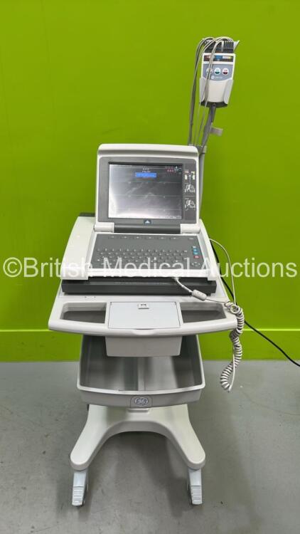 GE MAC 5500 HD ECG Machine on Stand with 10 Lead ECG Leads (Powers Up) *S/N SKJ17022680PA*