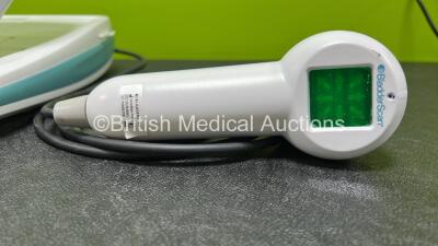 Verathon BVI 9400 Bladder Scanner (Powers Up with Cracks in Casing - See Photos) with 1 x Transducer and 1 x Li-Ion Battery - 3