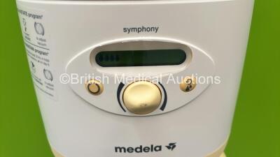 Medela Symphony Electric Pump (Power Up) *S/N 1677003* - 3