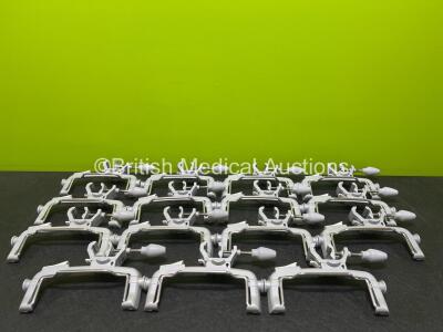 15 x B.Braun Pole Clamps *Stock Photo*