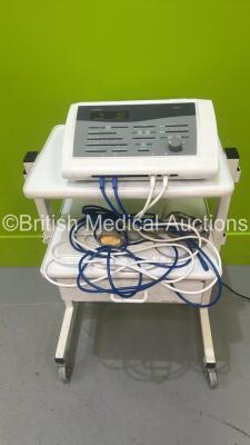 Metron Vectorpulse VP270 Interferential Therapy Unit with Accessories on Trolley (Powers Up) *08200697609*