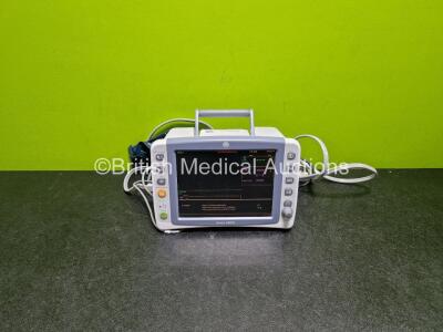 GE Dash 2500 Patient Monitor Including ECG, SpO2 and NIBP Options (Powers Up) *SN SCG08135015WA*