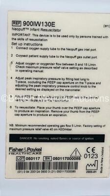 Fisher and Paykel CosyCot Infant Resuscitaire with Mattress (Powers Up) *S/N 05011700085* - 4