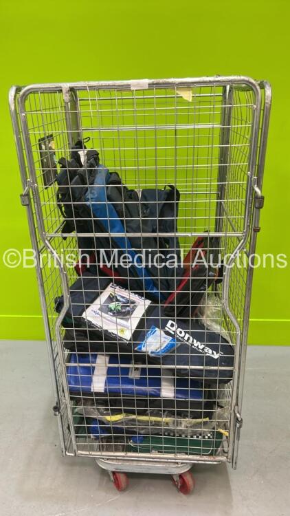 Job Lot Including Emergency Bags and Splints (Cage Not Included)