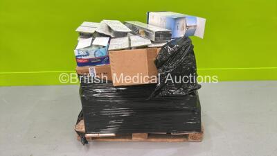 Pallet of Mixed Consumables Including Agilent Pipette Tips, Ritter BlackKnights 50ul and Thermo Scientific Sealing Tape (Majority in Date)