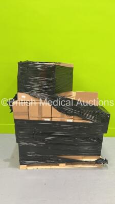 Pallet of Mixed Consumables Including Universal Disposable Filter Tips (Pallet Not Included)