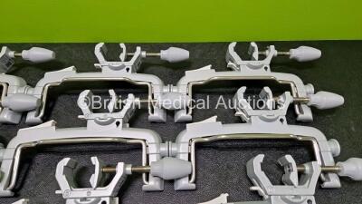 16 x B.Braun Pole Clamp SP Ref 8713130 Units - 4