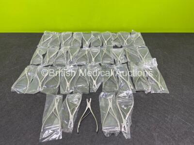 38 x Umbilical Cord Clamp Cutters Spring Action Handle (Like New) *Stock Photo*