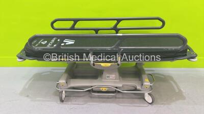 Anetic Aid QA3 Hydraulic Patient Trolley with Mattress (Hydraulics Tested Working) *5150*