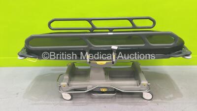 Anetic Aid QA3 Hydraulic Patient Trolley with Mattress (Hydraulics Tested Working) *6140*