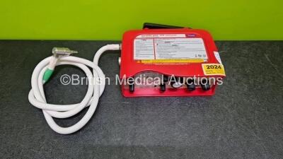 Smiths Medical ParaPAC Plus 310 Transport Ventilator MR Conditional *Mfd - 2016* with 1 x Hose 1 x Li-Ion Battery *SN 1612192* - 3