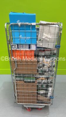 Job Lot of Consumables Including Agani Needles, BD Single Use Syringes, Various Sample Pots and Venturi Barrels 40% (Cage Not Included)