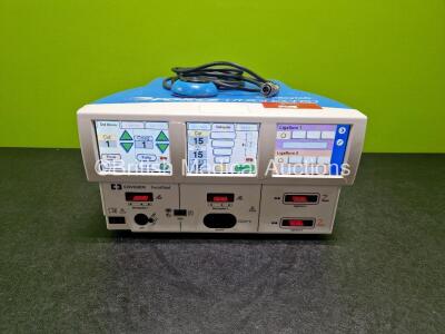 Covidien Valleylab ForceTriad Electrosurgical / Diathermy Unit Software Version 4.00 (Powers Up, Crack in Casing - See Photo) with 1 x Footswitch *SN T0C15501E*