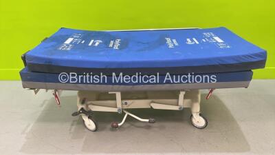 Huntleigh Lifeguard Hydraulic Patient Trolley - Missing 1 x Side Rail (Hydraulics Tested Working) with 2 x Mattresses