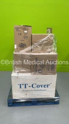 Mixed Pallet of Consumables including Vernacare Multi Cups and TT-Cover Elastics with Buckles *H* ***RAK***