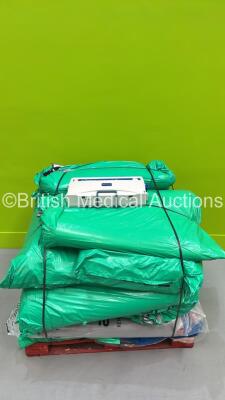 Pallet of 12 x Inflatable Mattresses and 12 x Pumps *Stock Photo Used* **H** ***RAK***