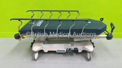 Stryker 1007 Hydraulic Stretcher with Mattress (Hydraulics Tested Working) *S/N 0910 032938*