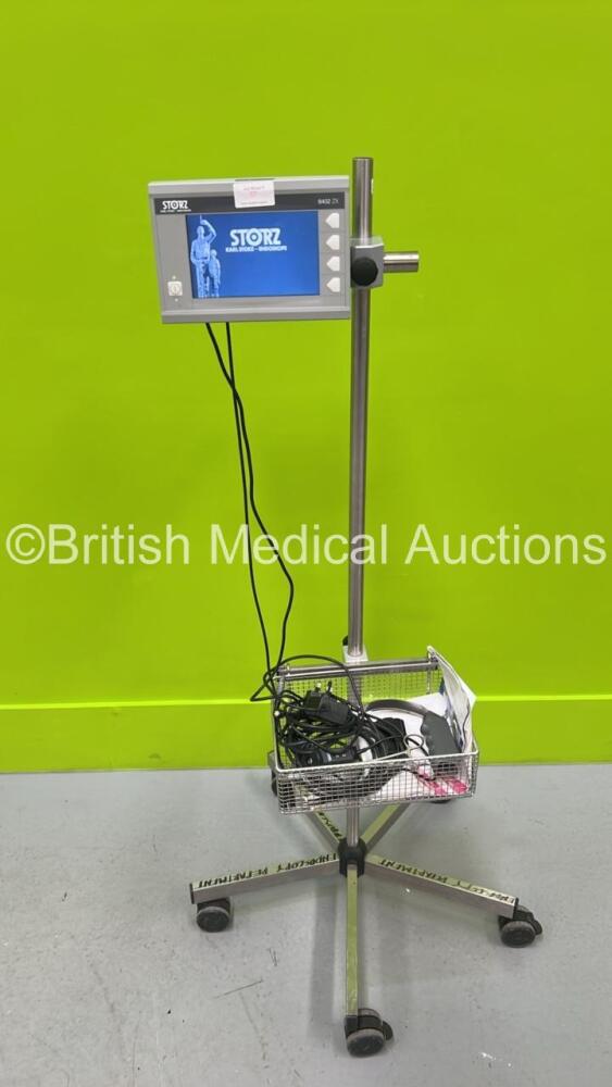 Karl Storz 8402 ZX Video Laryngoscope Monitor (Powers Up) with