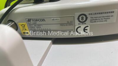 TopCon SL-D7 Slit Lamp with Binoculars, 2 x 12,5 x Eyepieces, DV3 Attachment and Chin Rest on Motorized Table (Powers Up with Good Bulb) *S/N 7000053* - 10