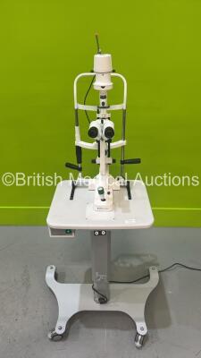 Keeler SL-40 H Slit Lamp with Binoculars, 2 x 12,5x Eyepieces and Chin Rest on Table (Power Up - No Bulb) *05040028*