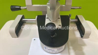 Slit Lamp - Unknown Manufacturer with Binoculars and 2x 10x Eyepieces on Motorised Table (Powers Up - Some Damage - See Photos) *02081* - 3