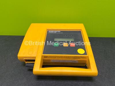 Physio Control Lifepak 500 Automated External Defibrillator with 1 x Li/SO2 Battery (No Power, Suspected Flat Battery)