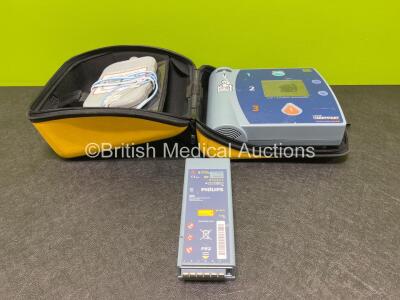 Laerdal HeartStart FR2 Defibrillator with 2 x LiMnO2 Batteries *Install Date 2022* in Carry Case (Powers Up)