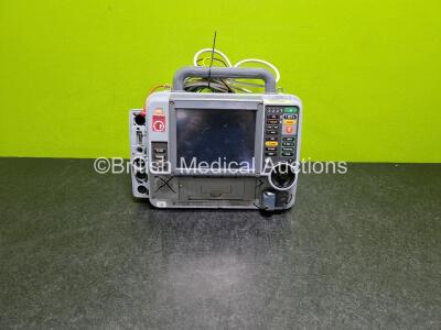 Medtronic Physio-Control Lifepak 15 Version 12-Lead Monitor / Defibrillator *Mfd - 2009* Ref - 99577-000656, P/N - V15-2-001003 Including Auxiliary, Pacer, SpO2, C02, NIBP, ECG, P1, P2 and Printer Options (No Power, Damage to Casing, CO2, Option Missing 