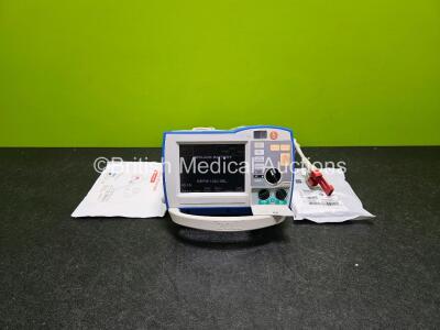 Zoll R Series Plus Defibrillator / Monitor (Powers Up) Including Pacer, ECG and Printer Options with 1 x BP Cuff, 1 x Electrode Pack, 1 x Paddle Lead and 1 x Li-ion Battery