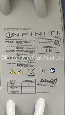 Alcon Infiniti Vision System Ref 210-0000-519 REL_03.02 with Footswitch (Powers Up) *S/N 1302732401X* **Mfd 2013** - 6