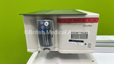 Datex-Ohmeda S/5 Aespire Anaesthesia Machine with Datex-Ohmeda 7100 Ventilator Software Version 1.4 with Drager Scio Four Oxi Plus and Bellows (Powers up) - 3