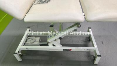 Medi Plinth 3-Way Electric Patient Couch (No Controller) *70889/2* - 4