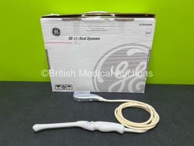 GE E8C-RS Ultrasound Transducer / Probe (Mfd 2012) in Box *Untested*