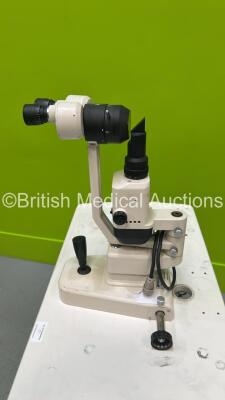 Topcon SL-1E Slit Lamp with 2 x Eyepieces (Unable to Test Due to No Power Supply) on Topcon Motorised Table (Powers Up) - 4