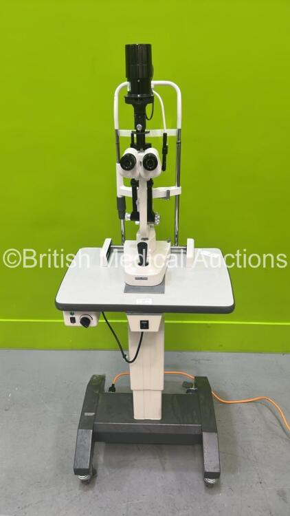 Grafton Optical Slit Lamp with Binoculars, 2 x 12,5x Eyepieces and Chin Rest on Motorized Table (Powers Up with Good Bulb)