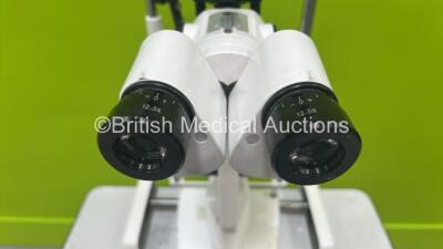 Modop YZ5FI Slit Lamp with Binoculars, 2 x 12,5x Eyepieces and Chin Rest on Motorized Table (Powers Up - No Light) - 4