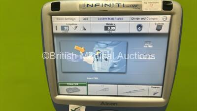 Alcon Infiniti with Ozil Aqualase Vision System/Phacoemulsifier Ref 210-0000-511 Software Release 02.06 with Footswitch (Powers Up) *S/N 1203202601X* **Mfd 2012** - 2