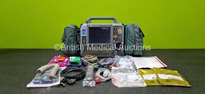 Physio-Control Lifepak 15 Monitor / Defibrillator *Mfd 2012* Ref 99577-000656, P/N - V15-2-001003 Including Auxiliary, Pacer, SpO2, C02, NIBP, ECG and Printer Options with 4 Lead ECG Lead, 6 Lead ECG Lead, Paddle Lead with Test Load, SpO2 Cable, NIBP Hose