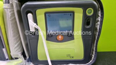 2 x Zoll AEDPro Defibrillators (Both Power Up) in Carry Cases with 2 x 3 Lead ECG Leads, 4 x Li-ion Batteries and 3 x Electrodes *All in Date* - 4