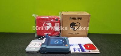 Philips Heartstart FRx Defibrillator (Powers Up) with 1 x Smart Pads II *Expiry Date 2025*, 1 x Battery Ref M5070A LiMnO2 *Install Before 2028*and 1 x Carry Case *All Like New - Excellent Condition*