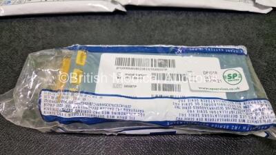 2 x Philips Heartstart FR2+ Defibrillators (Both Power Up) with 5 x Skintact Electrodes *All in Date* and 3 x M3863A LiMnO2 Batteries - 5