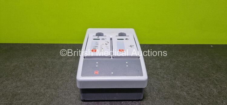 Physio Control Ref 11141-000107 Mobile Li-ion Charger with 2 x Lithium Rechargeable Batteries (Powers Up)