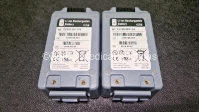 Job Lot Including 1 x Physio Control Ref 11141-000107 Mobile Li-ion Charger with 2 x Lithium Rechargeable Batteries (Powers Up and Damaged Case- See Photo) and 1 x Lifepak 15 Power Adapter Ref 11140-000074 *Like New in Box* - 7