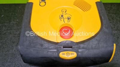 Medtronic Lifepak CR Plus Defibrillator *Mfd - 2012* (Powers Up) - 2