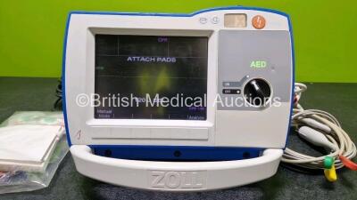 Zoll R Series Plus Defibrillator / Monitor (Powers Up) Including ECG and Printer Options with 3 Lead ECG Lead, Paddle Lead, Power Cord and Lithium Ion Rechargeable Battery *SN AF13B027384* - 3