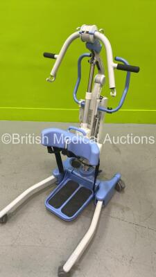 Joerns Oxford Journey 155 Electric Patient Hoist with Controller and Battery (Powers Up in Good Condition) - 3