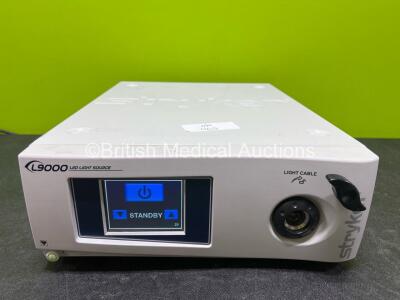 Stryker L9000 LED Light Source Ref 0220210000 (Powers Up) *SN 11J017244*