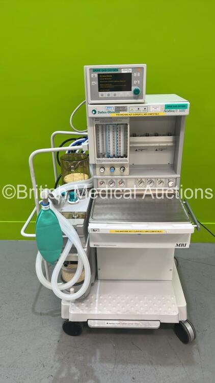 Datex-Ohmeda Aestiva/5 MRI Anaesthesia Machine with Datex-Ohmeda 7900 SmartVent Software Version 4.8 PSVPro, Bellows, Absorber and Hoses (Powers Up) *S/N AMTT0297*