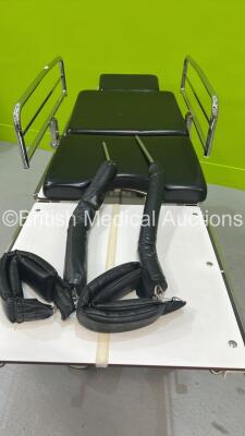 Merivaara Rapido Patient Trolley with 3 x Cushions and 2 x Attachments (Hydraulics Tested Working) - 3